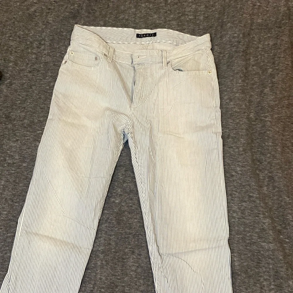 Theory women’s pinstripe pants - Picture 2 of 7